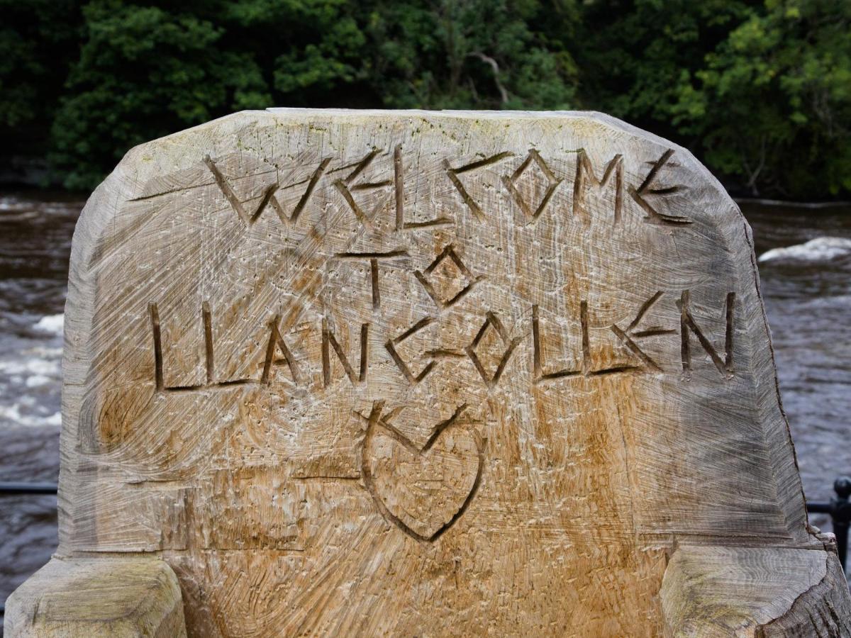 Catref Villa Llangollen Eksteriør billede